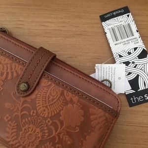 NWT Leather Wallet (Fits iPhone Plus)